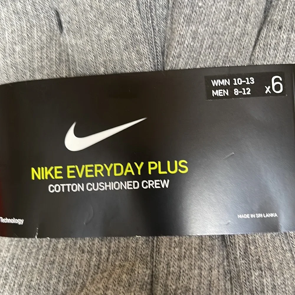 Nike Everyday Plus Cotton Cushioned CREW 6 pairs socks set - Picture 4 of 16